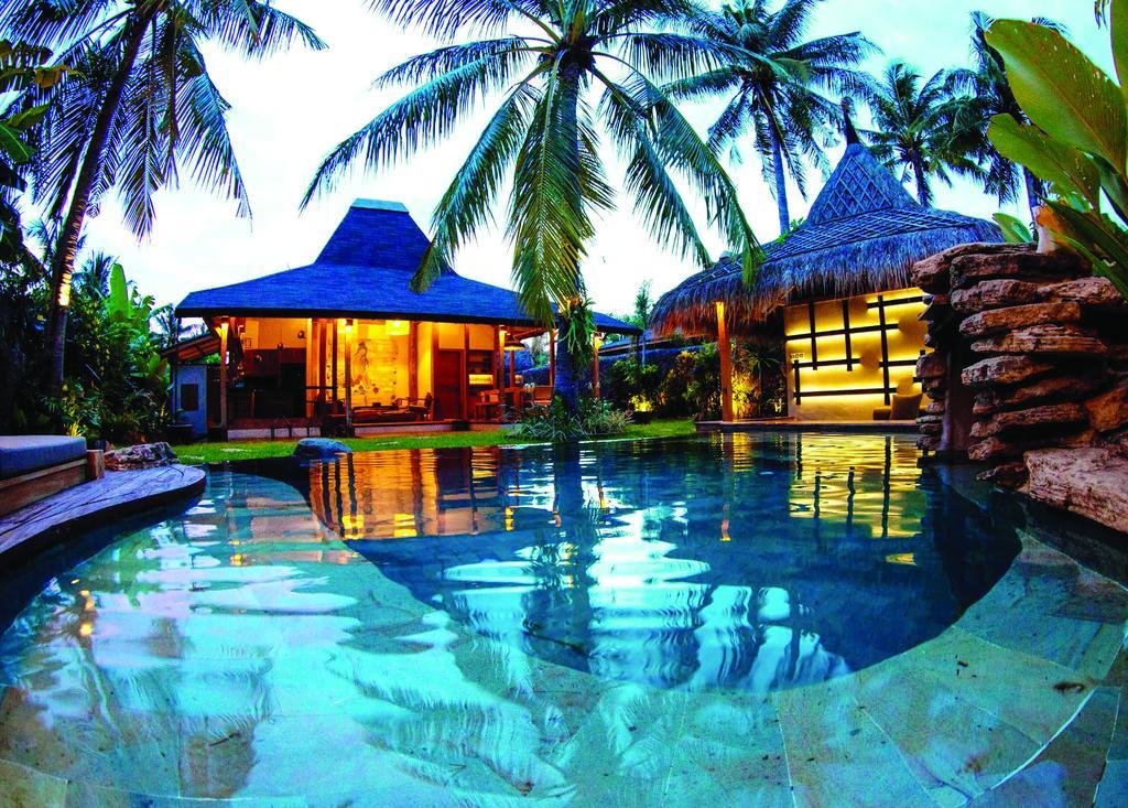 Bhuvana With Private Swimming Pool Villa